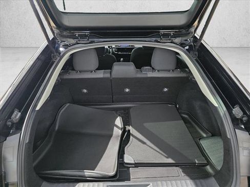Used 2023 Toyota Prius Prime FWD image 23