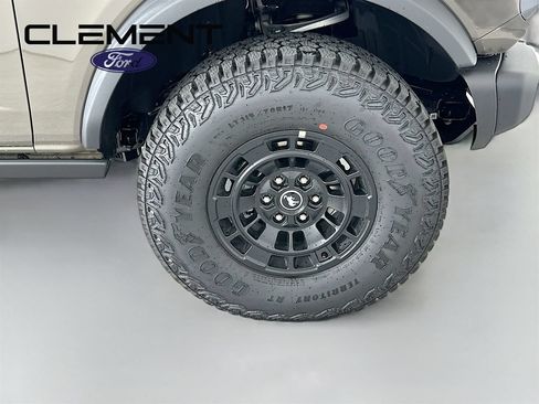 New 2026 Ford Bronco Badlands AWD/4WD image 34