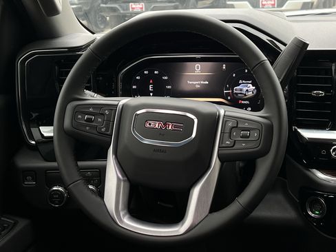 New 2026 GMC Sierra 1500 Elevation image 11