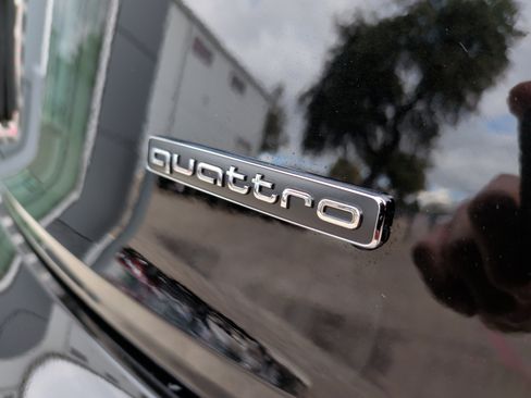 Used 2023 Audi Q5 2.0T Premium Plus w/ Premium Plus Package image 37