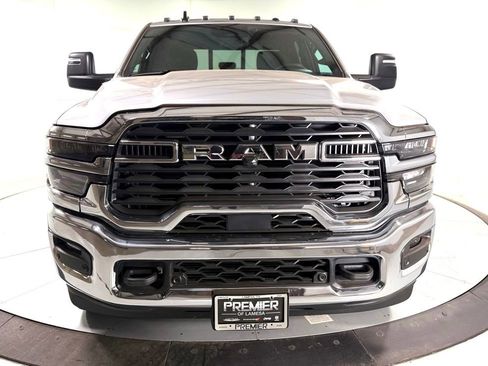 New 2026 RAM 3500 Tradesman AWD/4WD image 6