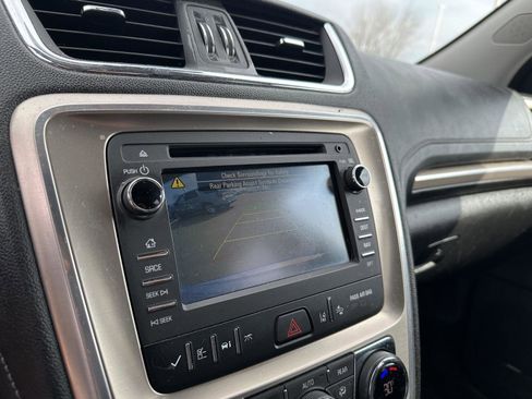 Used 2016 GMC Acadia Denali image 29