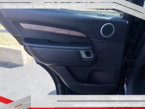 Used 2018 Land Rover Discovery HSE Luxury image 20