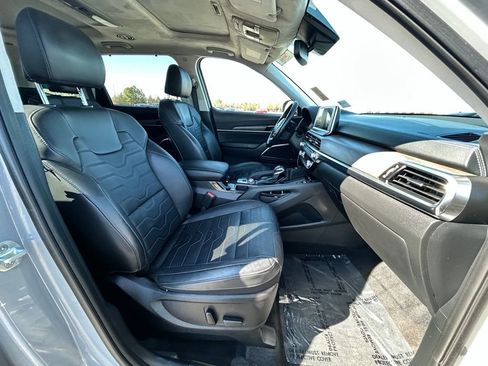 Used 2021 Kia Telluride SX w/ SX Prestige Package image 13