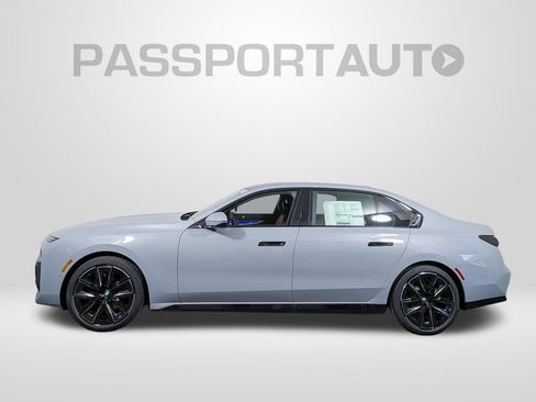 New 2026 BMW 740i xDrive AWD/4WD image 3