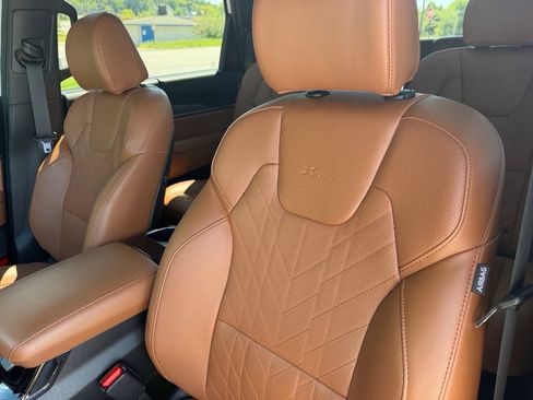 Used 2024 Kia Telluride SX X-Line AWD/4WD image 13