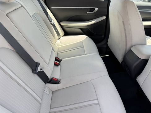 Used 2025 Hyundai Sonata SEL FWD image 10
