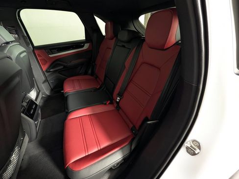 New 2026 Porsche Cayenne AWD/4WD image 24
