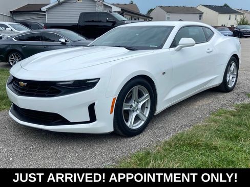 Used 2022 Chevrolet Camaro LT RWD image 1