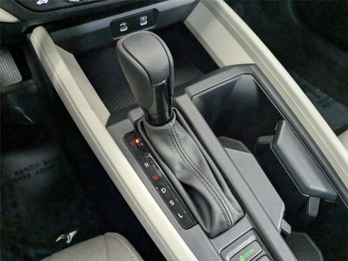 Used 2024 Honda Accord EX image 19