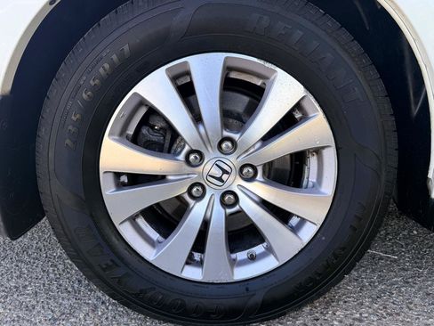 Used 2015 Honda Odyssey EX-L image 9