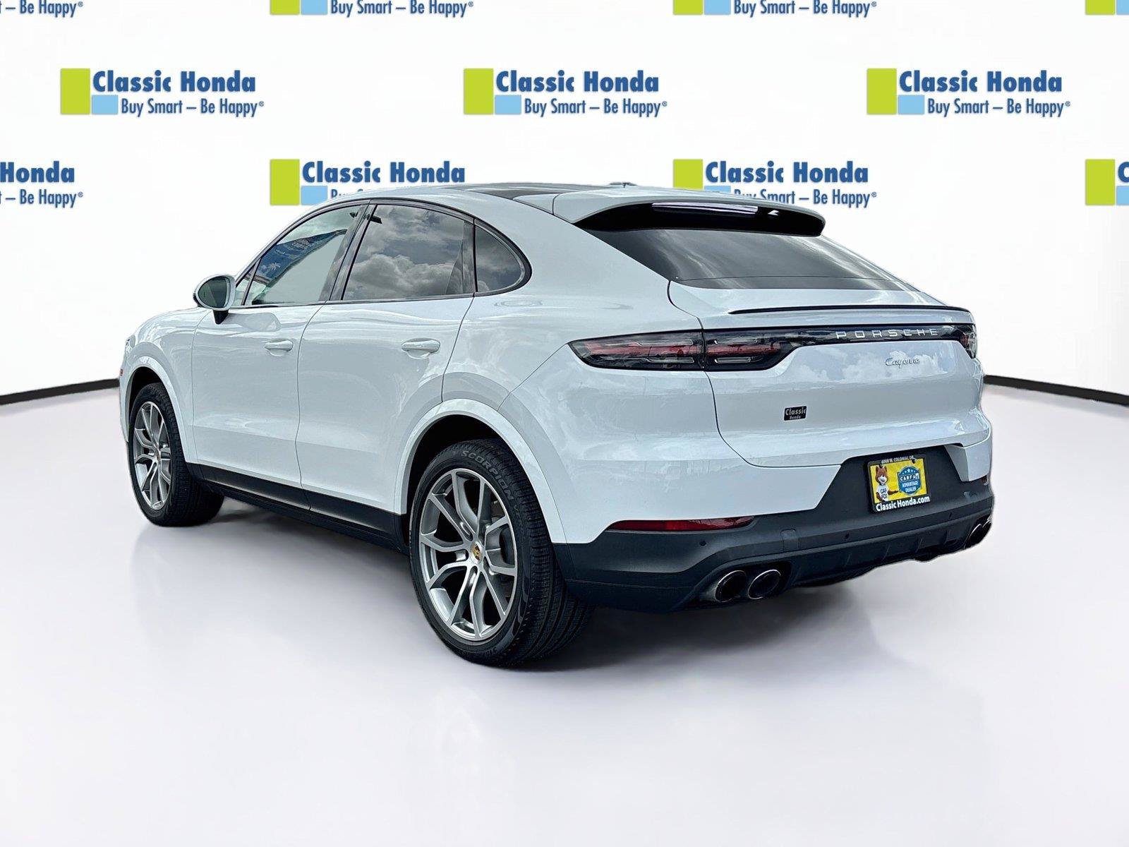 Used 2021 Porsche Cayenne Coupe AWD/4WD image 5