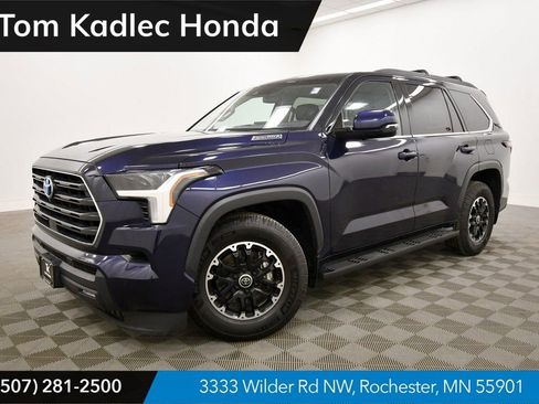 Used 2023 Toyota Sequoia SR5 w/ SR5 Premium Package image 1