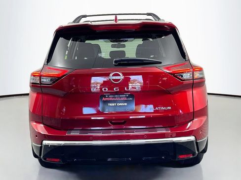 Used 2025 Nissan Rogue Platinum w/ Platinum Premium Package FWD image 6