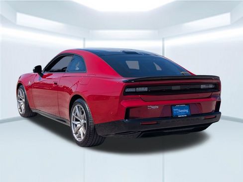 Used 2024 Dodge Charger Daytona Scat Pack w/ Plus Group AWD/4WD image 3