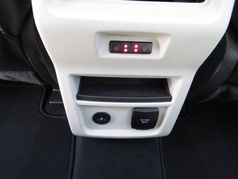 Used 2024 Ford Edge Titanium w/ Equipment Group 301A AWD/4WD image 35