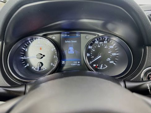 Used 2018 Nissan Rogue SL w/ Premium Package image 14