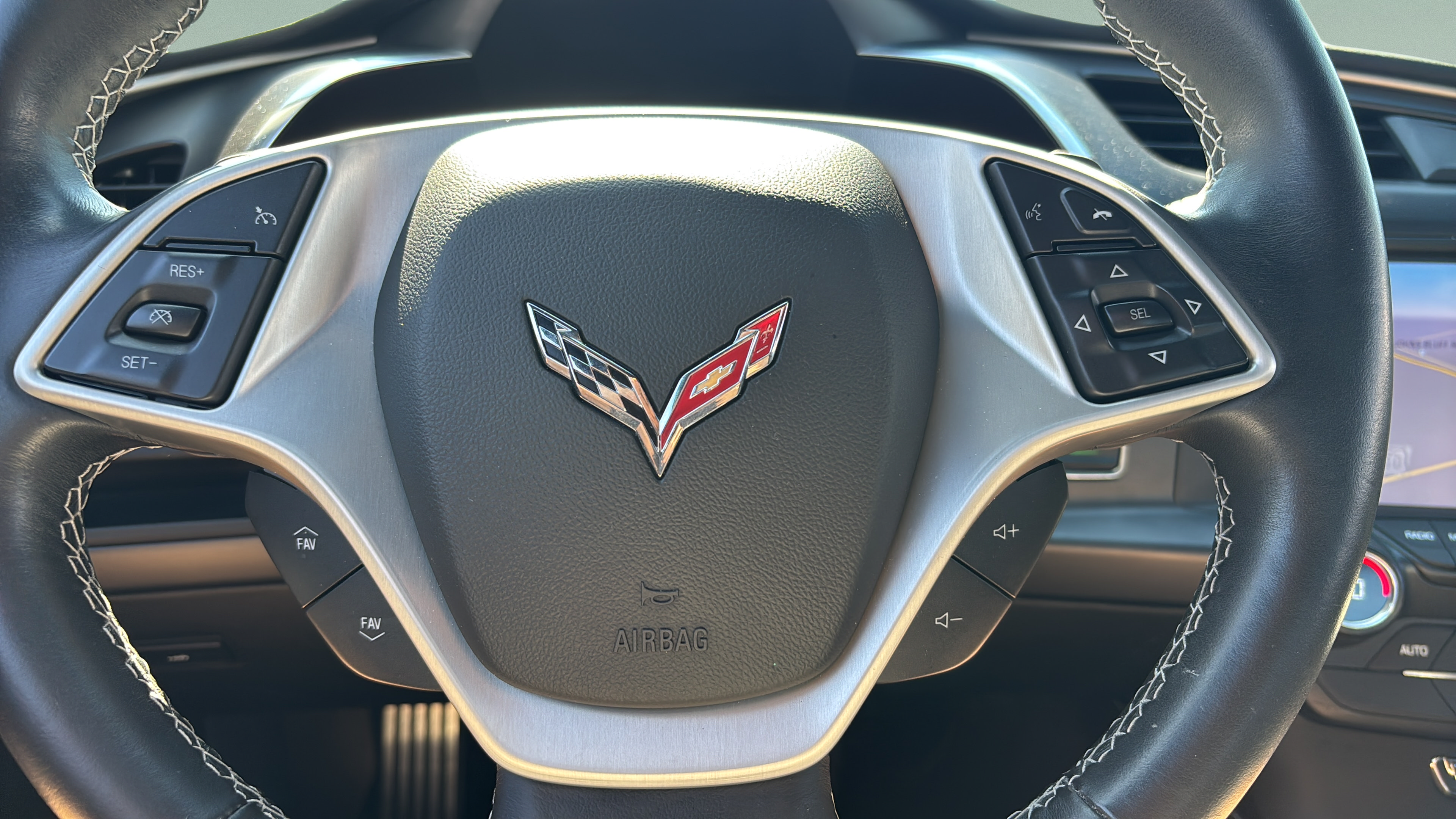 Used 2014 Chevrolet Corvette Stingray Coupe w/ Battery Protection Package RWD image 26