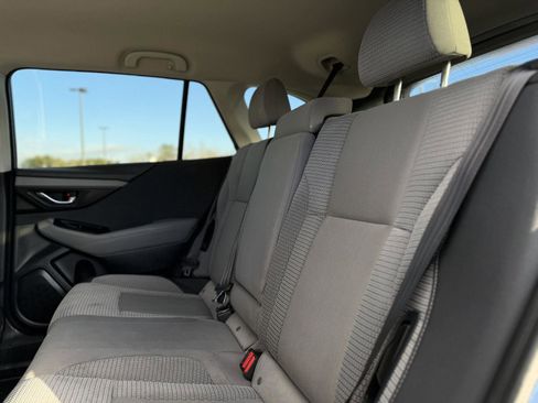 Used 2020 Subaru Outback Premium image 13