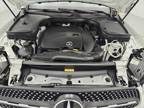 Used 2021 Mercedes-Benz GLC 300 4MATIC Coupe image 23
