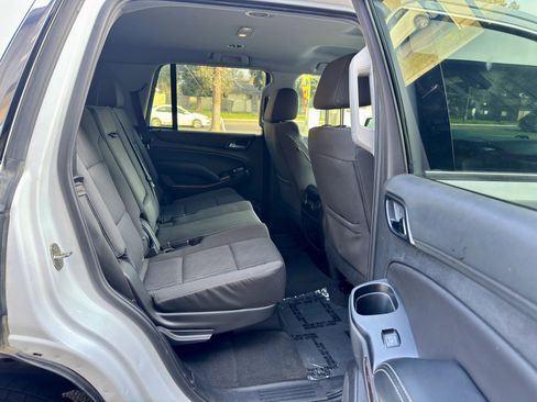 Used 2019 Chevrolet Tahoe LS image 11