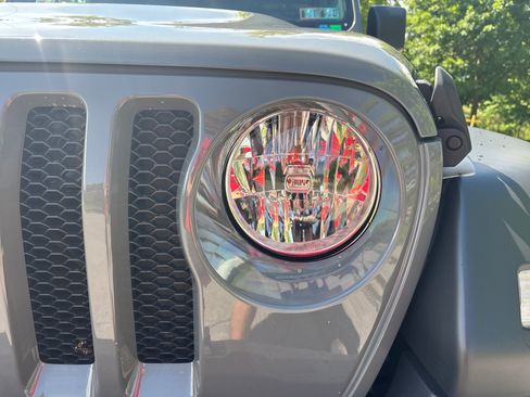 Used 2021 Jeep Wrangler Unlimited Sport AWD/4WD image 10
