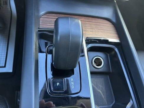 Used 2024 Volvo XC60 B5 Plus image 36