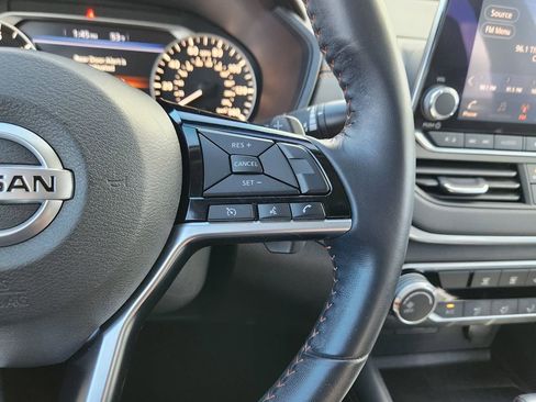 Used 2020 Nissan Altima 2.5 SR image 27