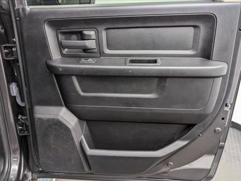 Used 2017 RAM 2500 Tradesman w/ Chrome Appearance Group image 19