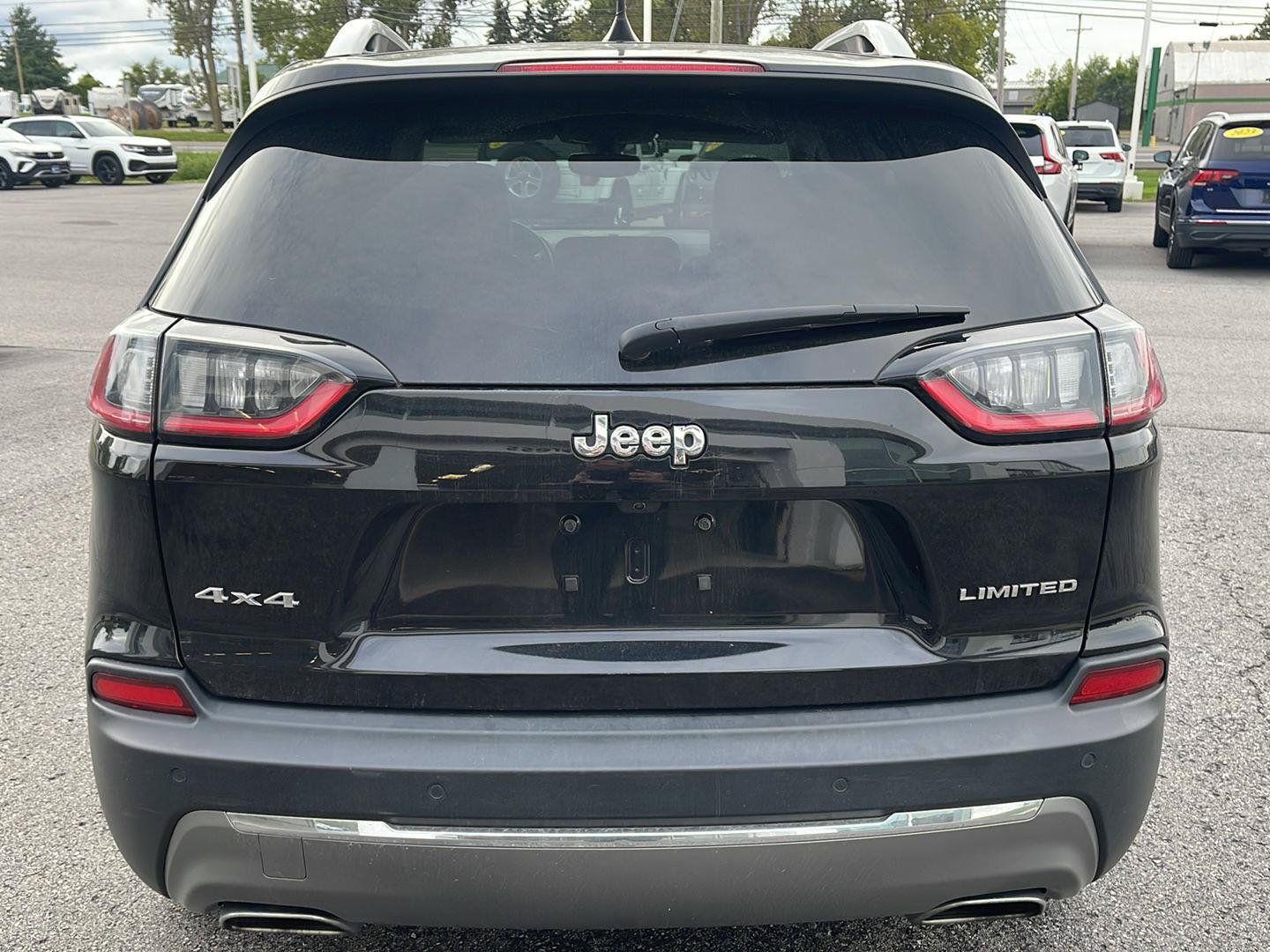 Used 2020 Jeep Cherokee Limited AWD/4WD image 5