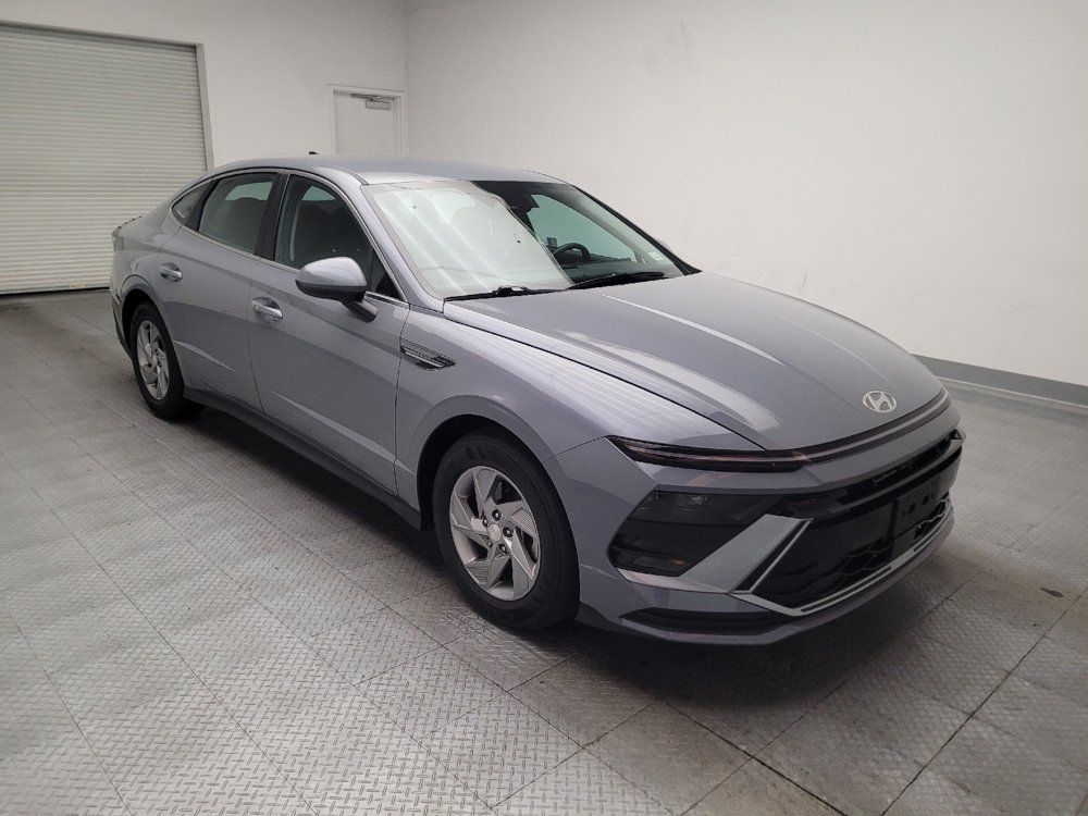 Used 2025 Hyundai Sonata SE FWD image 13