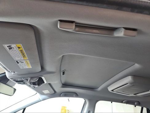 Used 2021 Honda Pilot Touring image 8