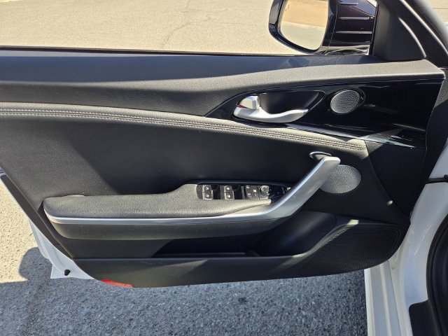 Used 2022 Kia Stinger GT-Line w/ Sun & Sound Package RWD image 16