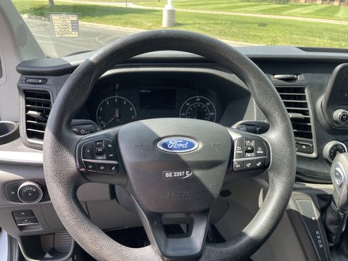 Used 2024 Ford Transit 250 Low Roof w/ Exterior Upgrade Package RWD image 10