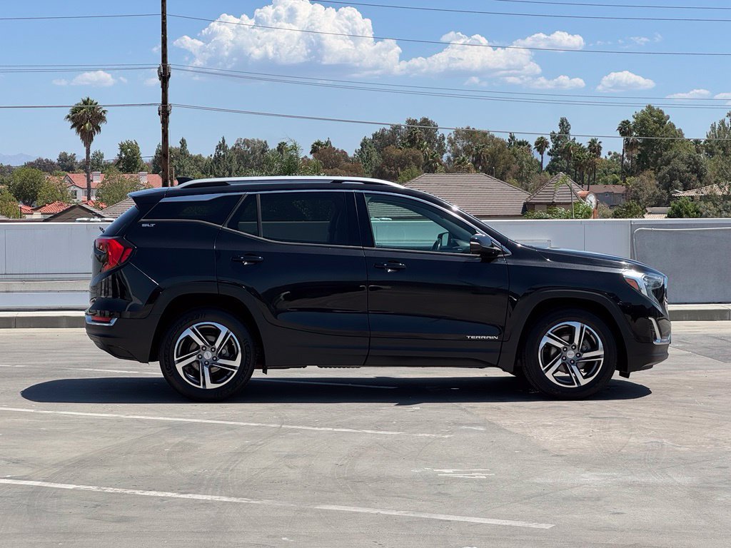 Used 2020 GMC Terrain SLT FWD image 30