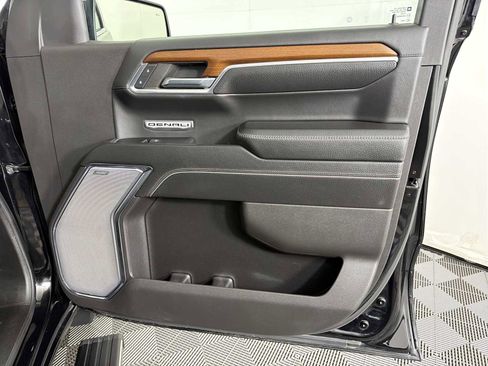 Used 2023 GMC Sierra 1500 Denali w/ Technology Package image 13