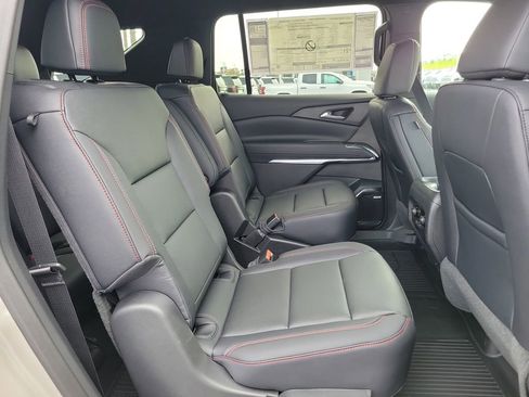 New 2026 Chevrolet Traverse Z71 image 19