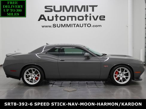 Used 2018 Dodge Challenger SRT w/ Technology Group image 1