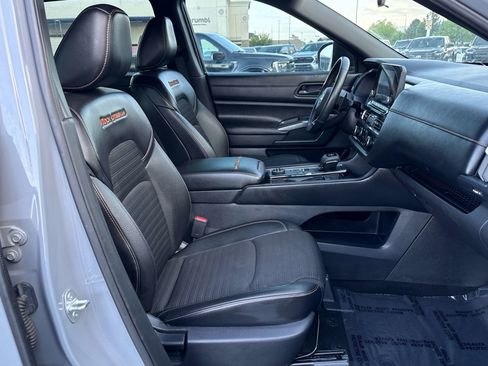 Used 2024 Nissan Pathfinder Rock Creek AWD/4WD image 19