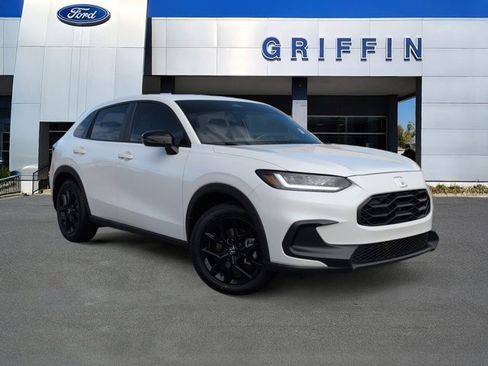 Used 2024 Honda HR-V Sport image 2