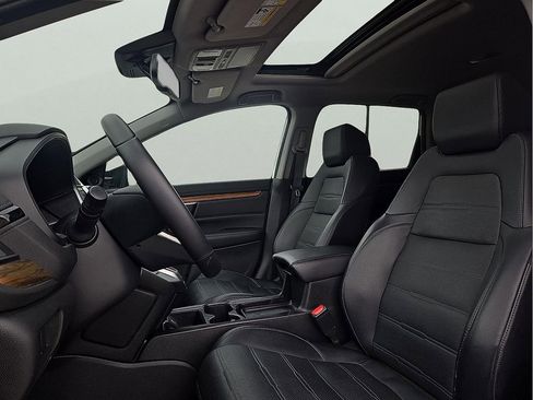 Used 2018 Honda CR-V Touring image 13