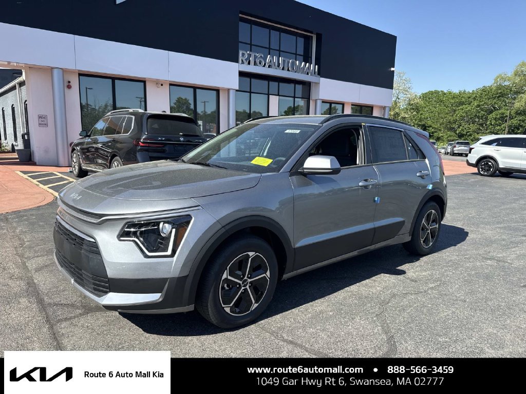 New 2026 Kia Niro LX FWD image 1