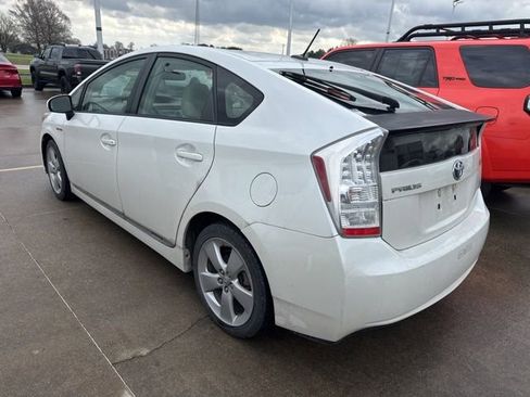 Used 2011 Toyota Prius Five image 6