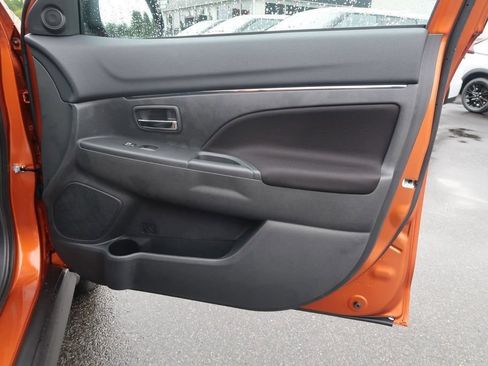 Used 2025 Mitsubishi Outlander Sport ES AWD/4WD image 19