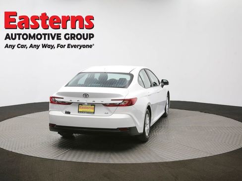 Used 2025 Toyota Camry LE FWD image 37
