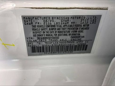 Used 2025 Nissan Sentra S FWD image 18