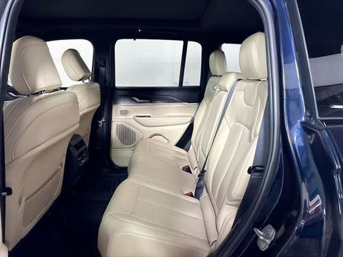 Certified 2024 Jeep Grand Cherokee Limited 4xe w/ Luxury Tech Group II AWD/4WD image 22