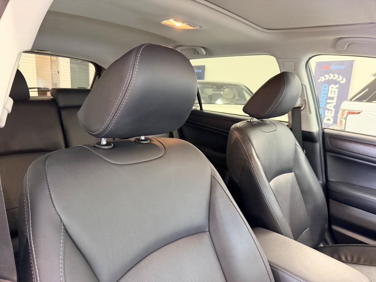 Used 2017 Subaru Outback 2.5i Limited AWD/4WD image 28