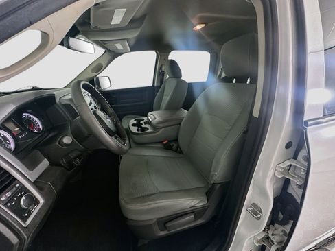 Used 2019 RAM 1500 Tradesman w/ Chrome Plus Package AWD/4WD image 13