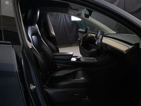 Used 2023 Tesla Model Y Long Range image 16